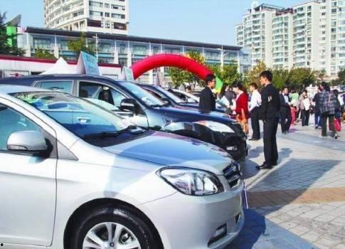 国产车上泥地视频,国产车勇闯极限，性能与稳定性全面展示